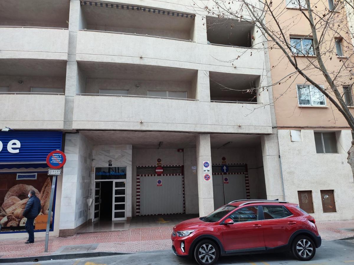 Albamar Apartamento 6 Personas Con Parking Cerca De La Playa Calpe Kültér fotó